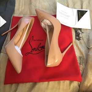❌❌🛑🛑SOLD‼️‼️‼️‼️Christian Louboutin Nude Heels